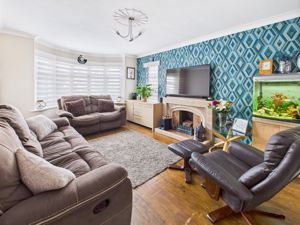 Living Room- click for photo gallery